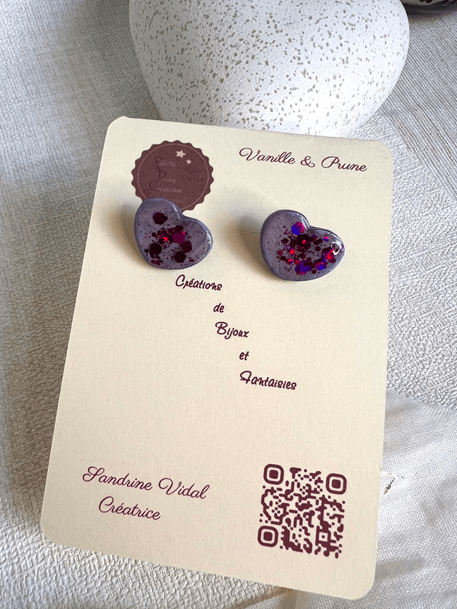 Boucles d'oreilles petits coeurs violet nacré et paillettes rose violet reflets AB 