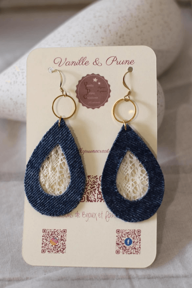 Boucles d'oreilles JOY dorées, gouttes évidées en jeans recyclé et dentelle de coton, bijou upcycling