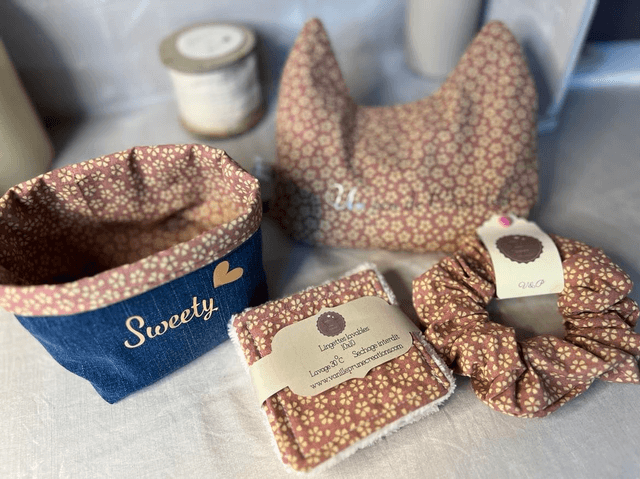 Assortiment douceur lingettes lavables, panier assorti, bouillotte sèche et chouchou offert!