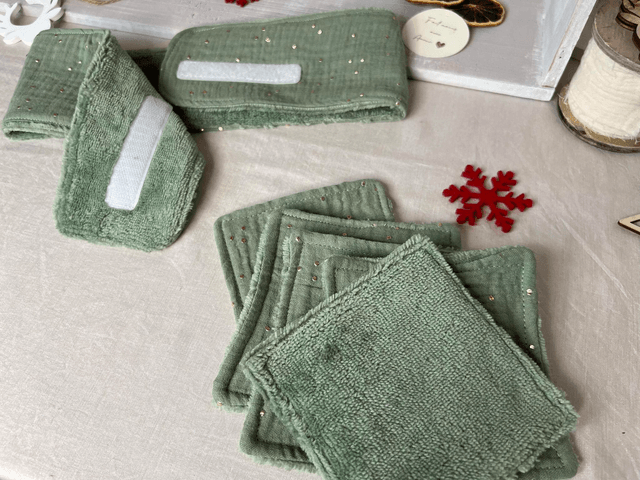 Pack beauté pochon de voyage, bandeau, Lingettes lavables,  Chouchou kaki et pois doré