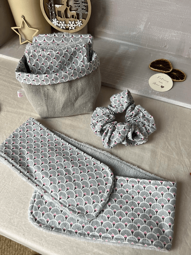 Pack beauté bandeau, Lingettes lavables, panier assorti et Chouchou éventails gris