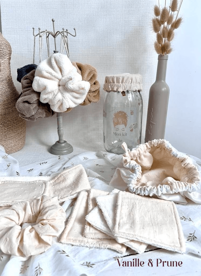 Kit Beauté zéro déchet minimaliste écru, blanc et son bocal déco assorti offert ! 